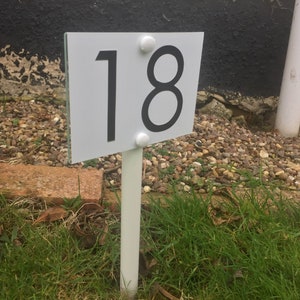 Small freestanding door number stake sign custom outdoor acrylic leg address sign plaque personalised white standing door number lawn sign