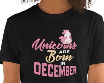 Einhörner sind im Dezember geboren T-Shirt