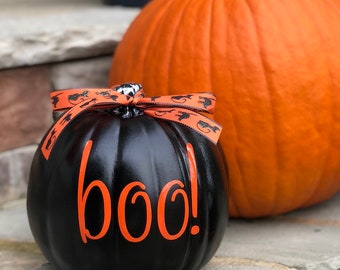Boo decal, halloween pumpkin vinyl decal, halloween decoration, pumpkin sticker, halloween decal, halloween sticker, fall decor *DECAL ONLY