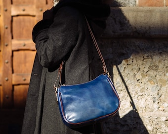 Blue leather bag, handmade leather bag, handbag, woman leather bag, elegant leather bag, made in Italy handbag,messenger bag,cross body bag