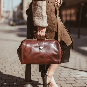 Leather Doctor Bag, women Medical bag,Men's Large Medical Bag,Leather Medical Bag, Large Doctors Bag, Top Handle Bag, Gift for Him