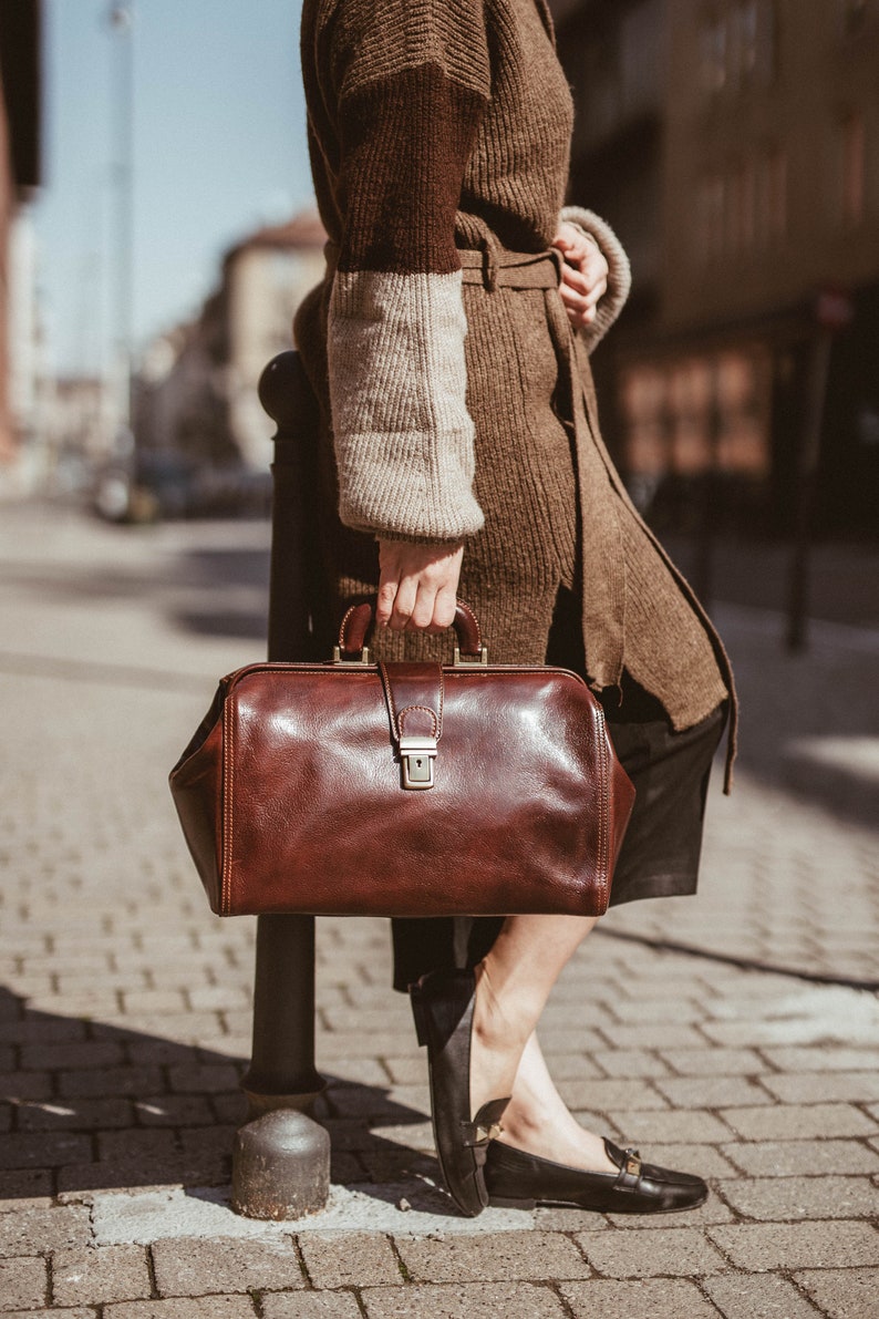 Leather Doctor Bag, women Medical bag,Men's Large Medical Bag,Leather Medical Bag, Large Doctors Bag, Top Handle Bag, Gift for Him image 7