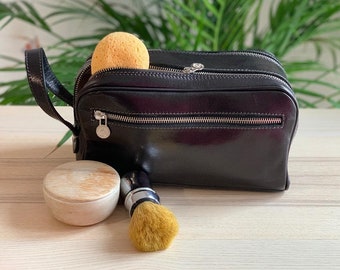 Leather Organizer, Leather toiletry,Leather accessories, travel accessory, small bag, leather bag