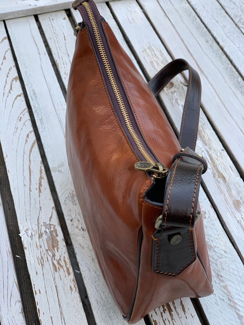 leather bag, handmade leather bag, handbag, woman leather bag, elegant leather bag, made in Italy handbag,messenger bag,cross body bag image 6