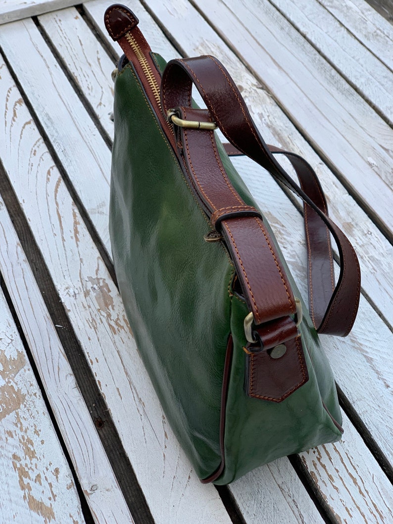 Grüne Ledertasche, handgemachte Ledertasche, Handtasche, Damen-Ledertasche, elegante Ledertasche, hergestellt in Italien Handtasche, Messenger-Tasche, Umhängetasche Bild 5