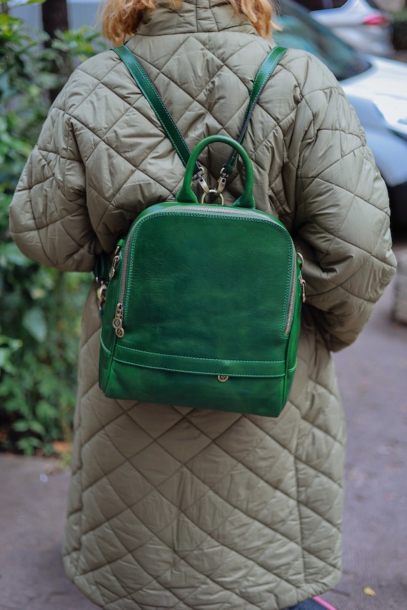 48時間以内の配達、ハンドメイドイタリアンレザーバックパック