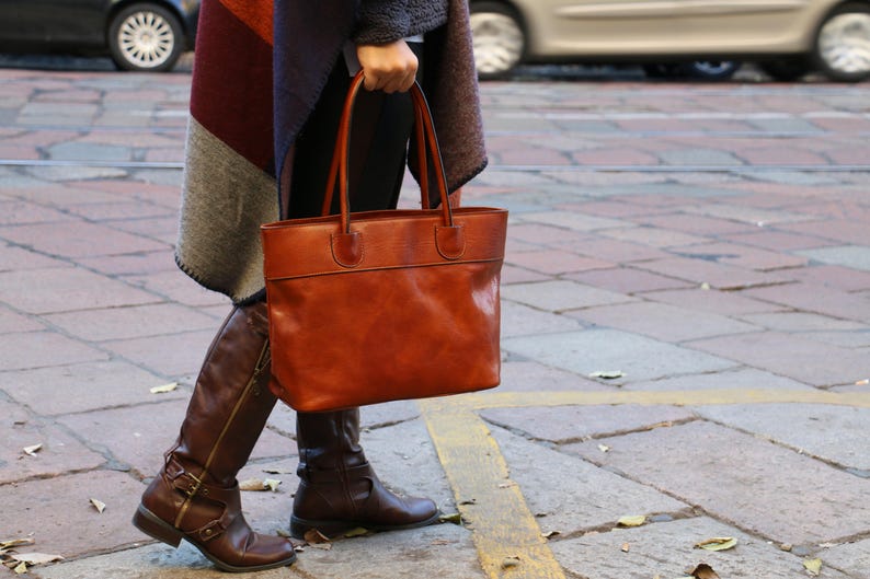 bolso de cuero, bolso de cuero hecho a mano, bolso de mano, bolso de cuero mujer, bolso de cuero elegante, bolso hecho en Italia imagen 4