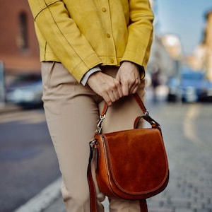 leather bag, handmade leather bag, handbag, woman leather bag, elegant leather bag, made in Italy handbag,messenger bag,cross body bag image 7