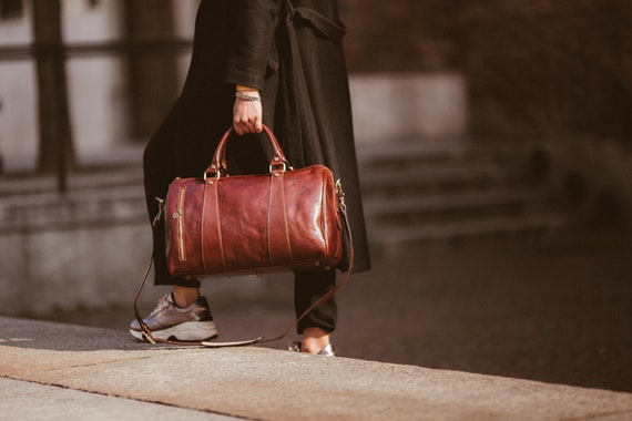 Italian Leather Duffle Bag: Handcrafted Brown Leather Weekender