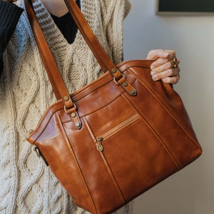 sac en cuir, sac en cuir fait main, sac à main, sac en cuir pour femme, sac en cuir élégant, sac à main fabriqué en Italie