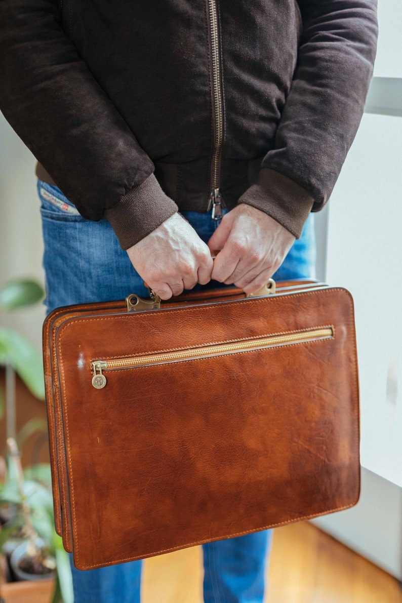 Leather Briefcase,Brown Leather Briefcase, Mens Leather Briefcase, Laptop Bag, Leather bag, Gift for Him, Shoulder Bag, Mens Briefcase image 7