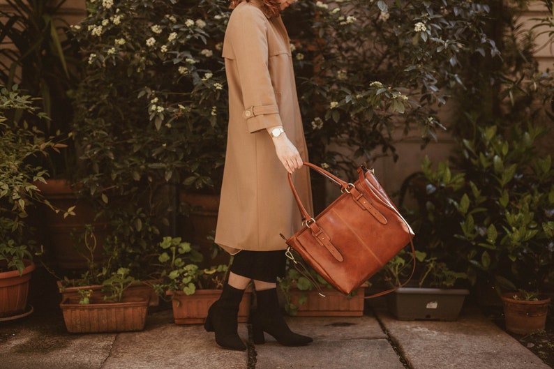 leather bag, handmade leather bag, handbag, woman leather bag, elegant leather bag, made in Italy handbag image 8