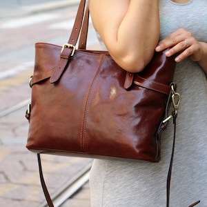 leather bag, handmade leather bag, handbag, woman leather bag, elegant leather bag, made in Italy handbag image 2
