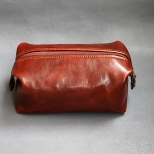 Leather Organizer, Leather toiletry,Leather accessories, travel accessory, small bag, leather bag image 3