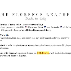 Pu&ograve; includere: Un grafico informativo bianco intitolato THE FLORENCE LEATHER Made in italy. Dettaglia dazi doganali e tasse per USA, Unione Europea e Australia, nota i requisiti per un numero di telefono del destinatario e menziona DHL Express.