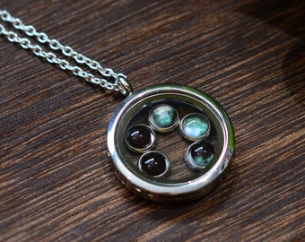 Lunar Eclipse, Lunar Eclipse Necklace, Lunar Eclipse Phases, Moon Phases, Moon Necklace, Moon Locket, Space Locket, Solar System Necklace