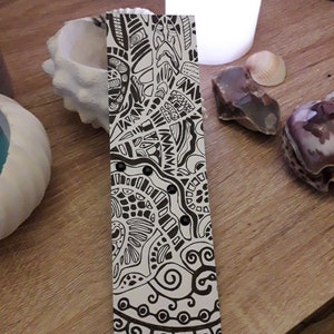 Hand-drawn bookmark by Sophie Queuniez Zentangle style Black and White signed Gift idea