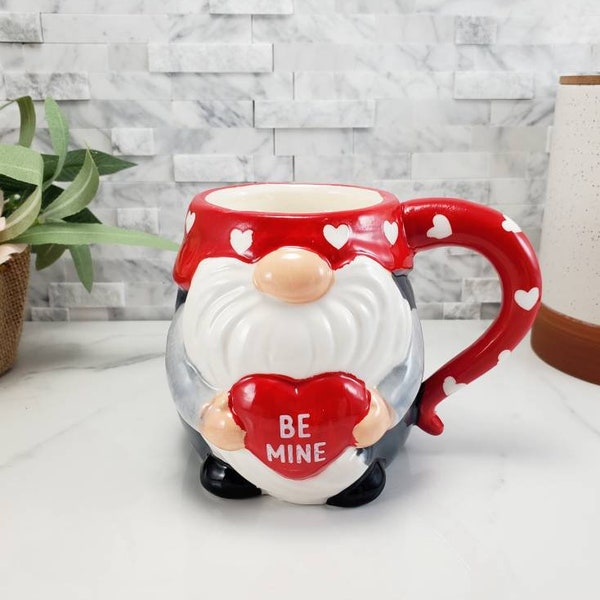 Be Mine Gnome Mug Candle, 18oz Scented Soy Candle, Gnome Mug Candle, Valentine Gnome Candle, Holiday Home Decor Candle, Valentine Mugs