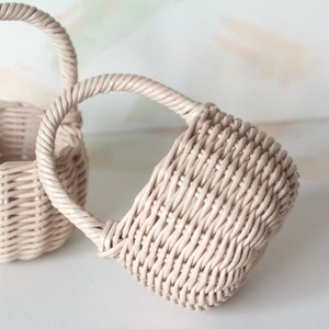 Beige flower girl basket, small creamy basket with handle