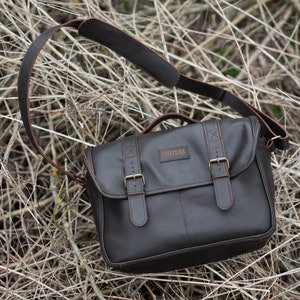 Leather Camera Case Bag in Brown, Leather Camera Bag, Camera Case, Leather Messenger Bag, Crossbody Bag, Messenger Bag, Camera Shoulder Bag