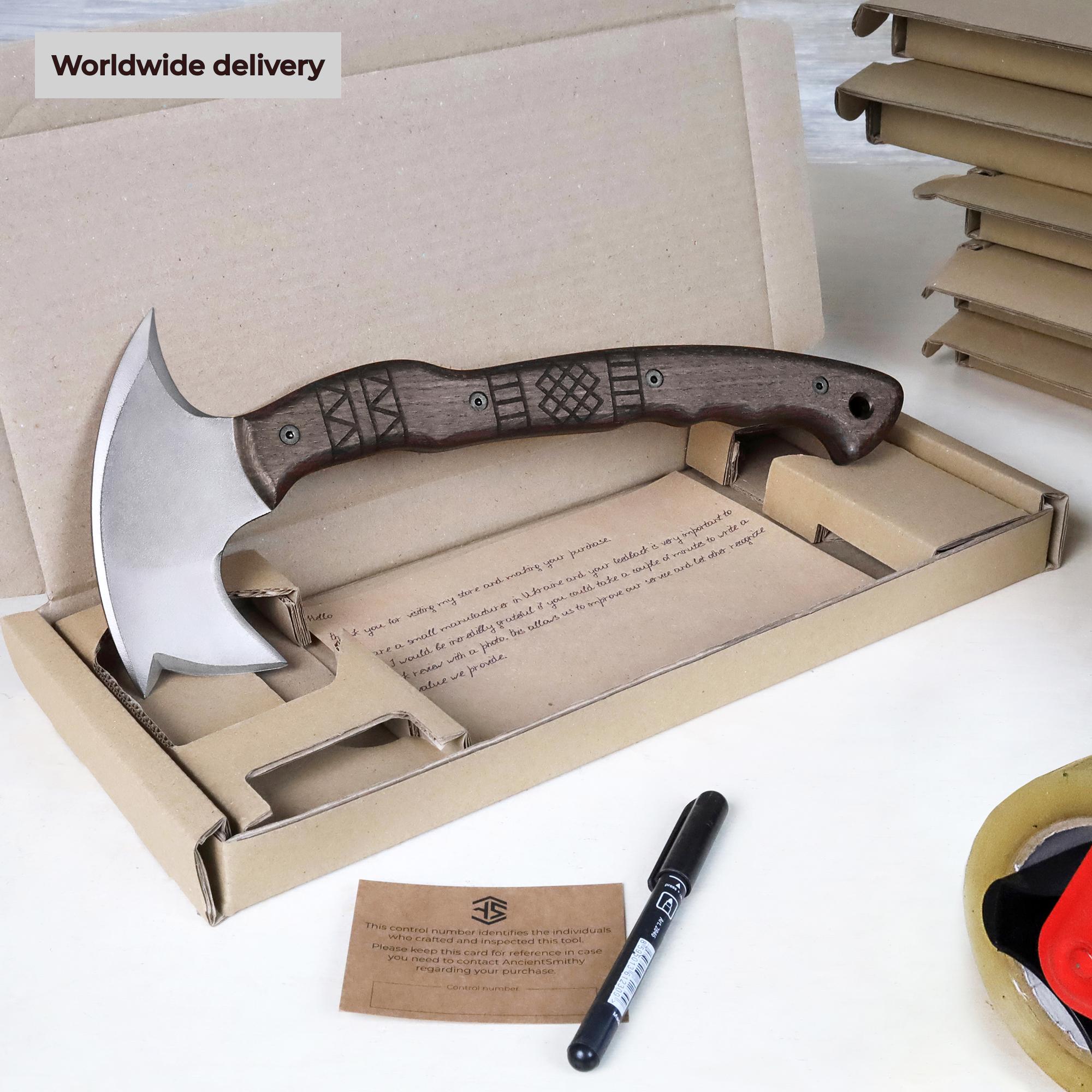 Tomahawk Full Tang Hatchet Personalized, Functional Bushcraft Axe