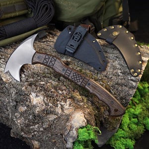 Full Tang Tomahawk Hand Forged Hatchet, Bushcraft Axe with Sheath, Custom Tomahawk with Tribal engraving Fully Functional