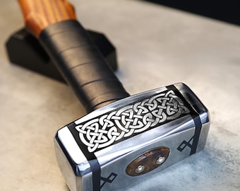 Gegraveerde noordse hamer - gepersonaliseerd Vikingcadeau voor heren, handgemaakt