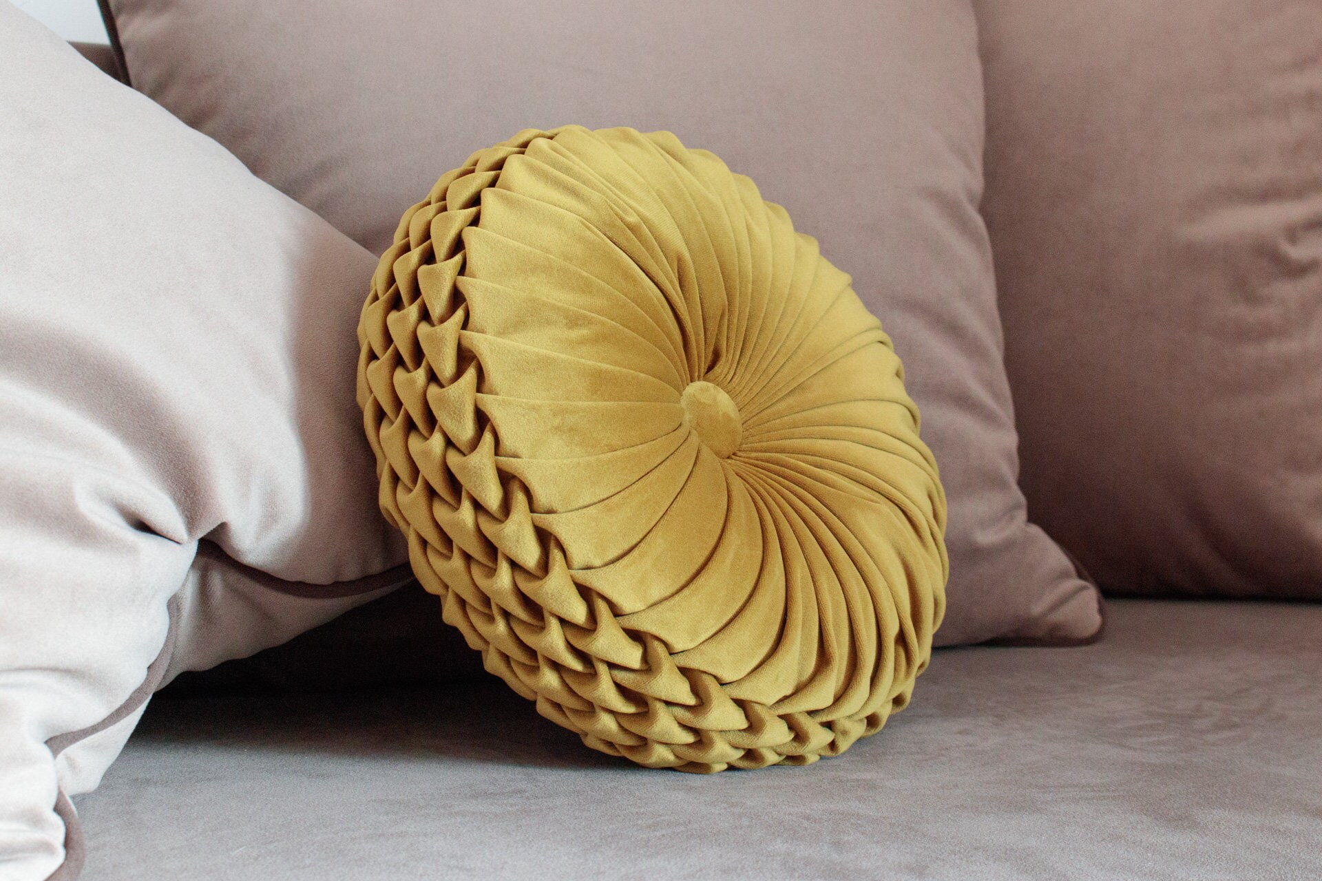 round gold throw pillows