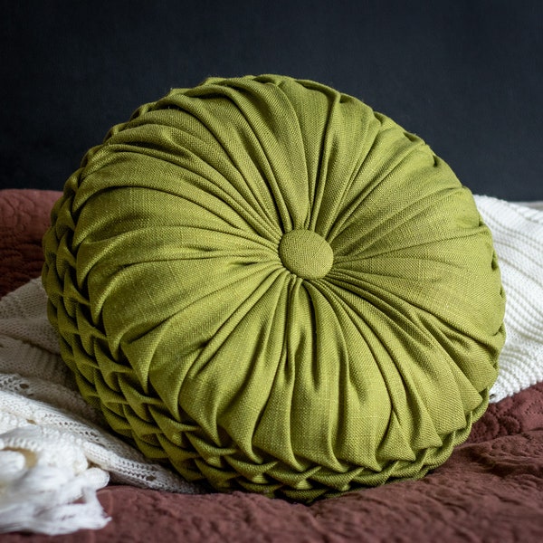 Almohada decorativa de lino natural en verde