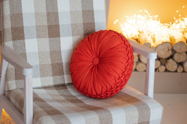 Coral red natural linen decorative pillow image 4