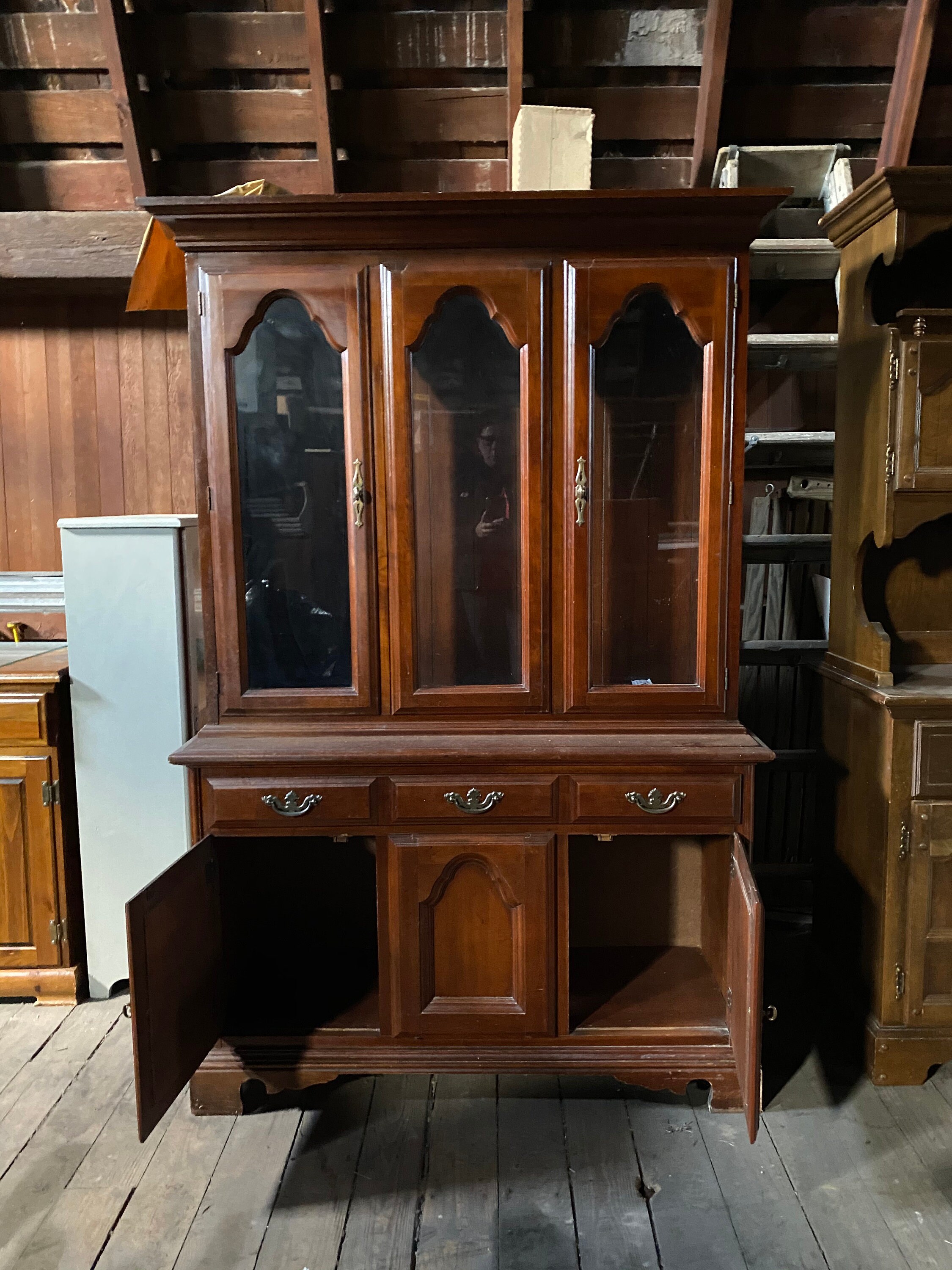 Vendido. Armario de porcelana negra de pedido personalizado | Etsy