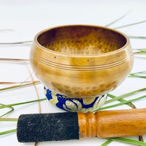 Handmade Singing Bowl, Singing Bowl, Tibetan Singing Bowl, Giftsforher, Giftforhim, Yoga, Meditation, Sound Therapy, Christmas Gifts, Gifts