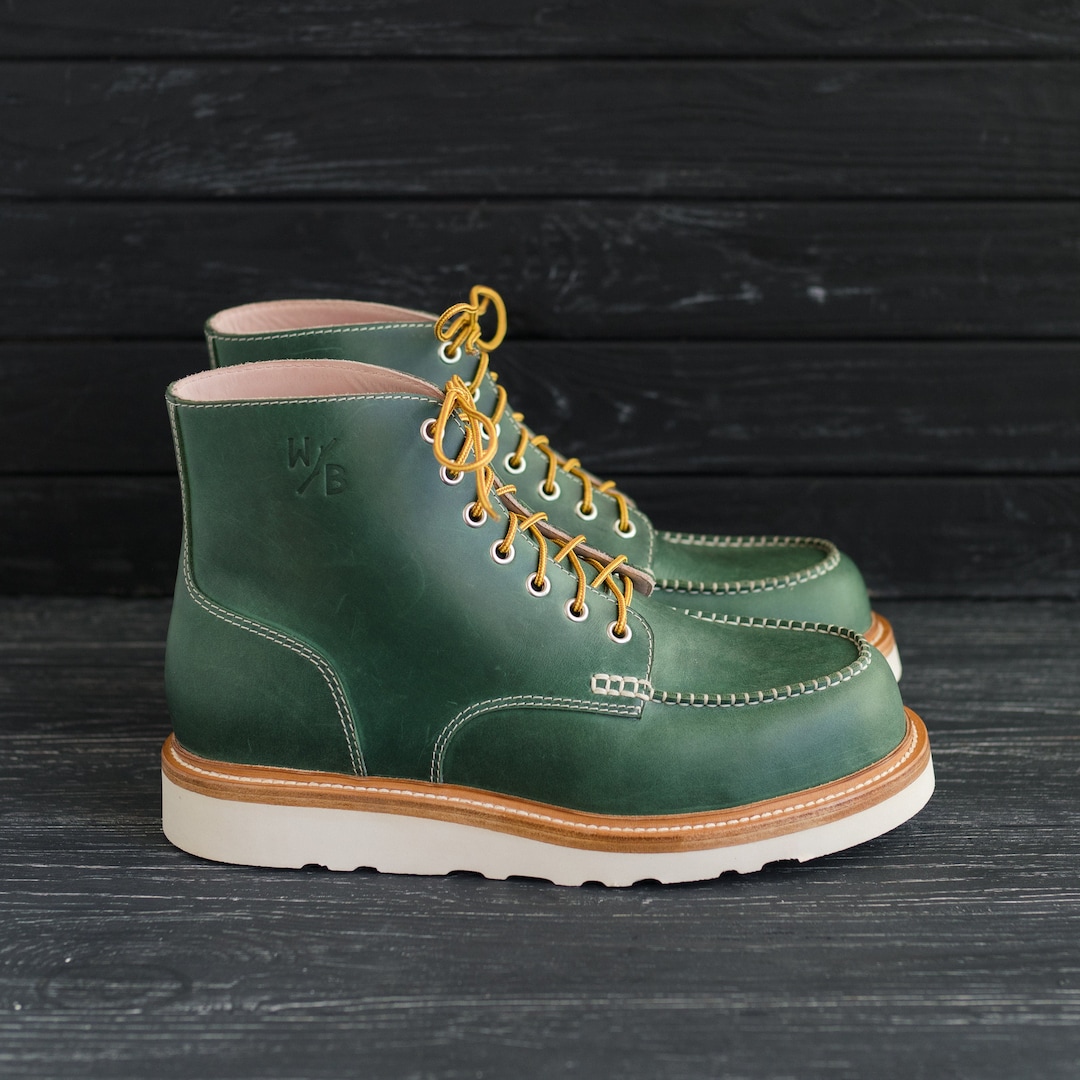 Classic Moc Toe Green Mens Women's Boots Lace up Leather Classic Moc Toe Green Mens Women's Boots Lace up Leather
