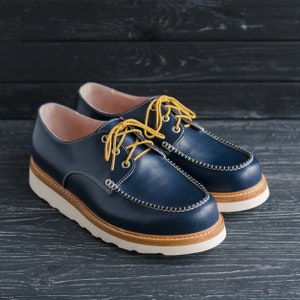 Moc Toe oranje schoenen klassieke Oxford Heritage Style laarzen, handgemaakte leren herenschoenen HoboMocToe door WolfAndBeard afbeelding 8