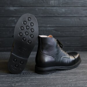 Cap Toe Springerstiefel, handgefertigte Anzugstiefel, Herren Damen Leder Arbeitsstiefel Nach Maß von WolfAndBeard Bild 10