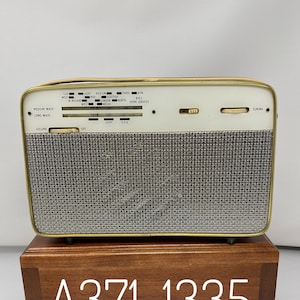Vintage Transistor UK Stations Radio.