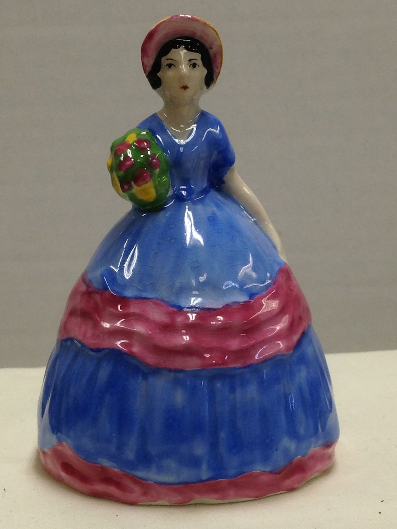 Art Deco Carlton Ware Crinoline Lady Napkin Ring Holder Circa 1930\u2019s