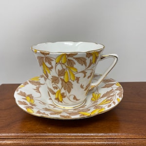 Grafton China ASHLEY Pattern Teacup and Saucer.  c. 1935 - 1949