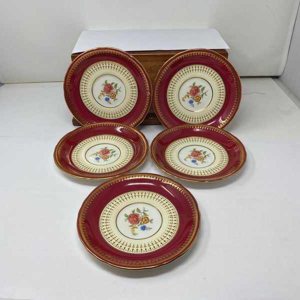 Set of 5 Aynsley 7024 HATFIELD 6 1/4" Plates.