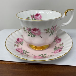 Royal Albert 4365 Teacup and Saucer.