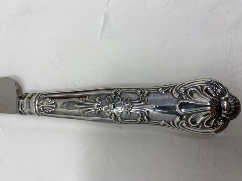 Vintage Fully Hallmarked Sheffield Sterling Silver Cake Knife. image 5