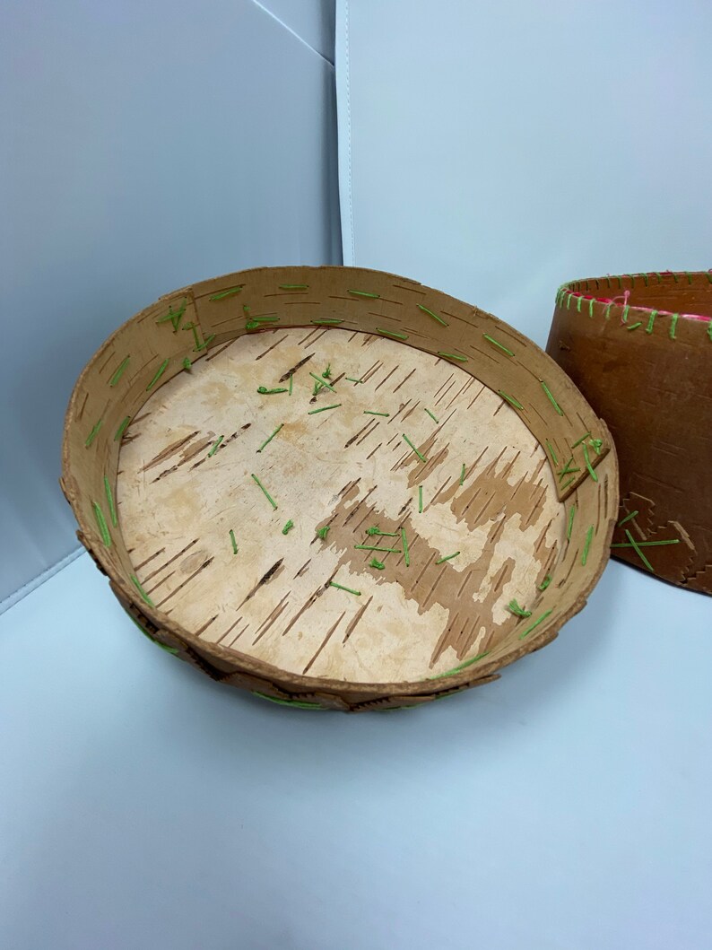 Vintage Hand made Bark Round Basket with Handled Lid.
