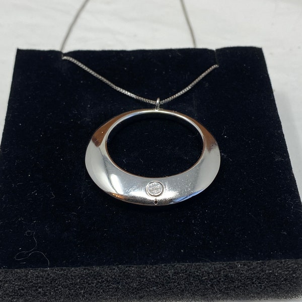 14KT White Gold MILROS ITALY Pendant and Chain.