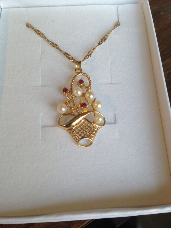 Estate 14kt Gold Ruby Pearl Pendant on 10Kt Chain