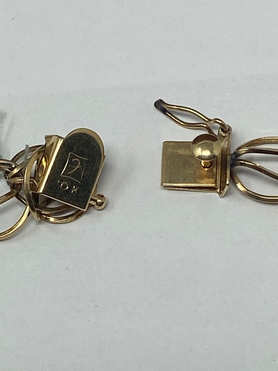 Vintage Estate Gold Charm Bracelet with Sixteen V… - image 5