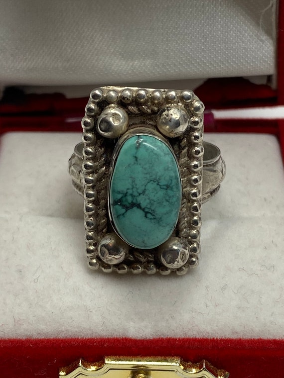 Vintage Sterling Turquoise Ring. Stamped 925.
