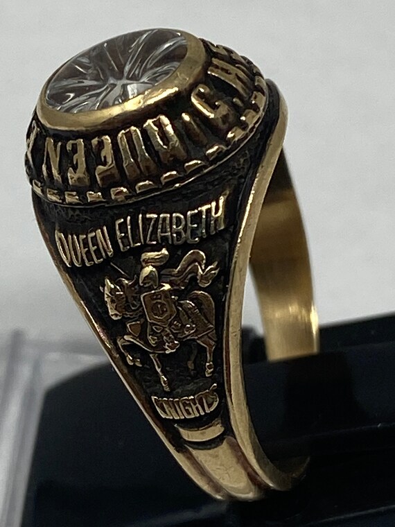 Vintage 10Kt Queen Elizabeth Knights G.H.S. Ring. - image 2