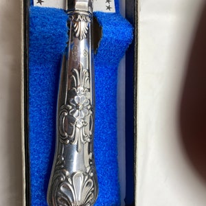 Vintage Fully Hallmarked Sheffield Sterling Silver Cake Knife. image 4