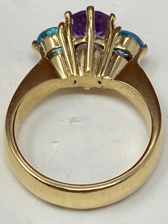 Vintage 18Kt Yellow Gold Amethyst and Topaz Ring … - image 4