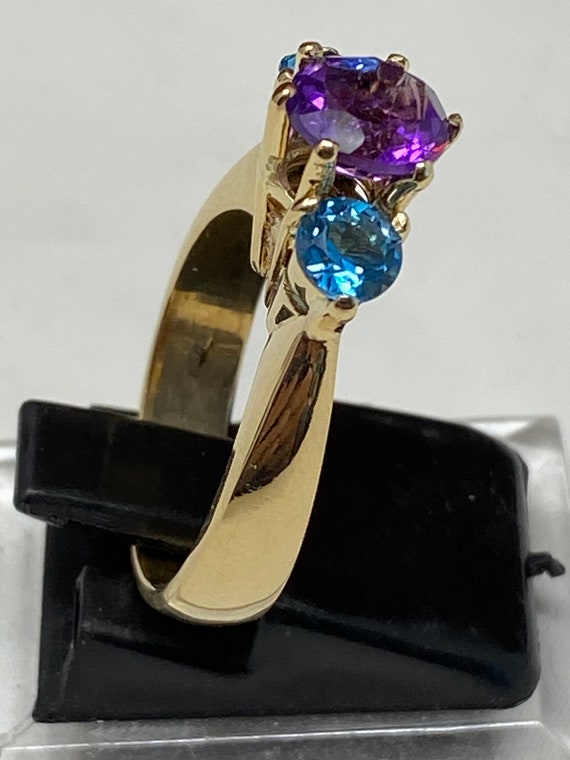 Vintage 18Kt Yellow Gold Amethyst and Topaz Ring … - image 2